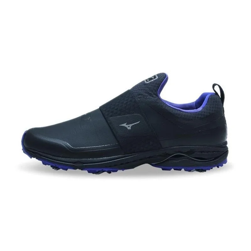 Golf shoes with a magnetic closure systemMENS WAVE CADENCE SLIP ON GOLF SHOES