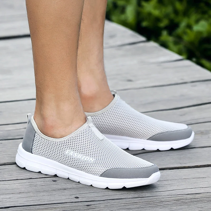 36-46 Summer Breathable Comfortable Mesh Male Running Shoes Lover's Trainers Walking Outdoor Sport Men Lightweight Sneakers 36-46 Summer Breathable Comfortable Mesh Male Running Shoes Lover's Trainers Walking Outdoor Sport Men Lightweight Sneakers