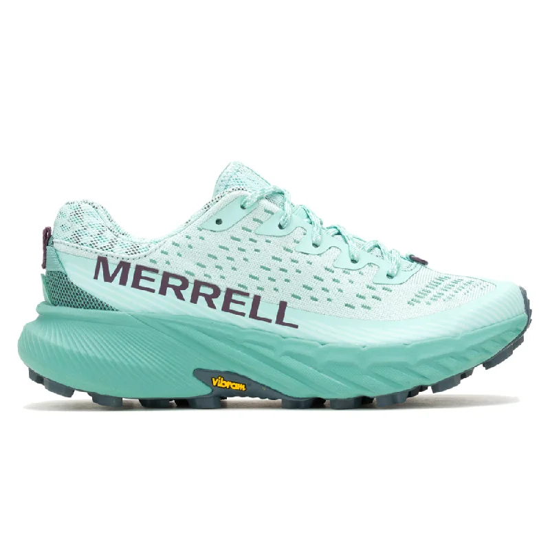 Men's running shoes with a brightly colored designAgility Peak 5 Trail Running Shoes Men's running shoes with a brightly colored designAgility Peak 5 Trail Running Shoes