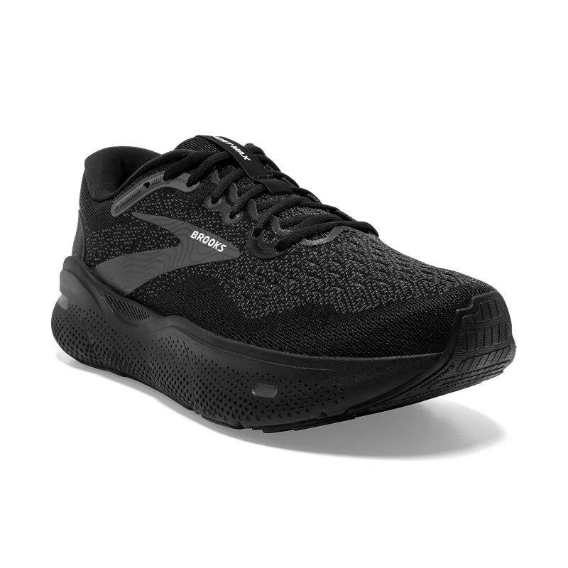 Men's running shoes with a waterproof membraneBrooks Ghost Max: Men's