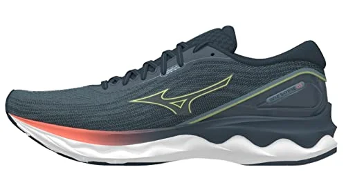 Men's running shoes with a wide toe box for comfortMizuno Men's Wave Skyrise 3