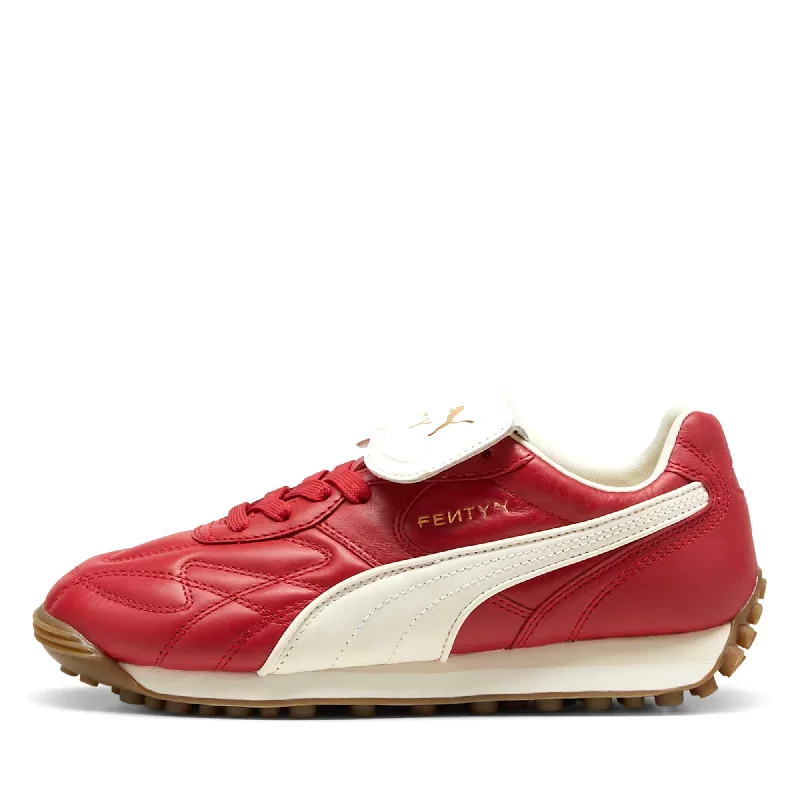Running - inspired men's sneakers with a breathable meshWomen's Fenty x Puma Avanti L - Club Red Running - inspired men's sneakers with a breathable meshWomen's Fenty x Puma Avanti L - Club Red