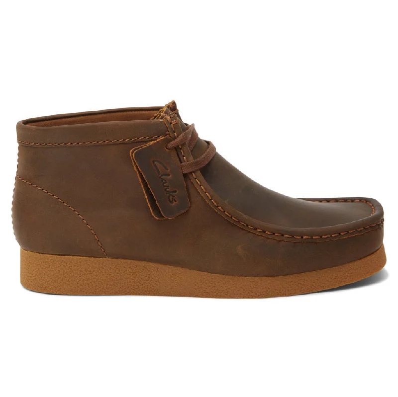 Men's two - tone ankle boots with a contrasting color schemeWallabee Evo Leather Men's Boots Men's two - tone ankle boots with a contrasting color schemeWallabee Evo Leather Men's Boots