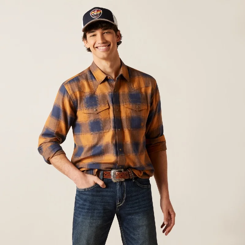 Ariat® Men's "Hamilton Retro" Snap Long Sleeve Western Shirt