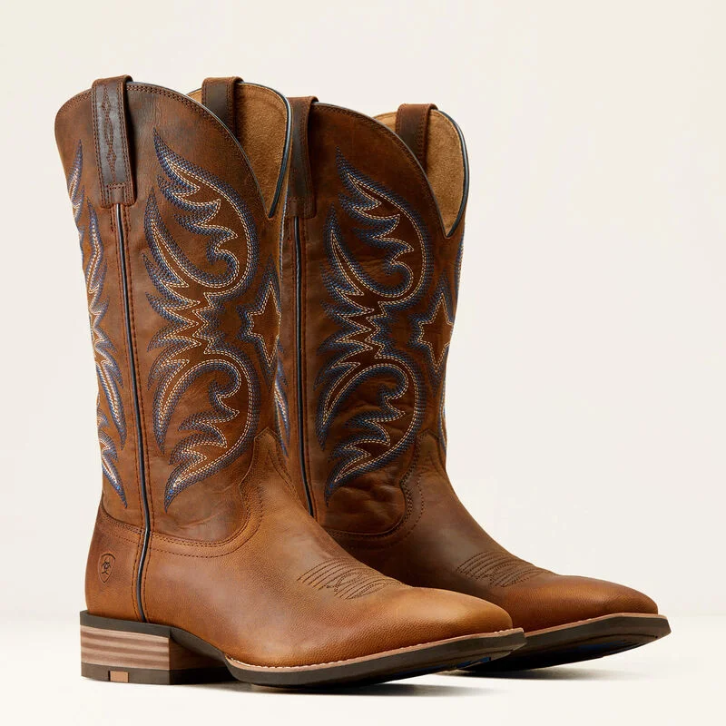 Men's western boots with a tooled leather design on the shaftAriat Men's Ricochet Cowboy Boot in Weathered Chesnut Men's western boots with a tooled leather design on the shaftAriat Men's Ricochet Cowboy Boot in Weathered Chesnut