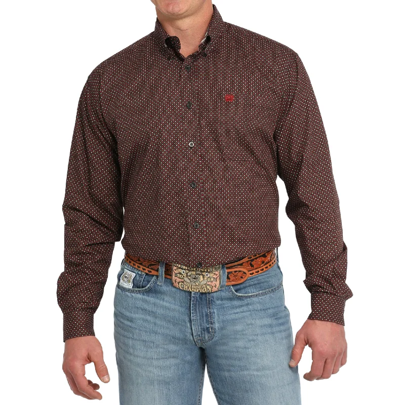 Men's western boots with a high - heeled design and a pointed toeCinch Men's Geo Print Button Down Men's western boots with a high - heeled design and a pointed toeCinch Men's Geo Print Button Down