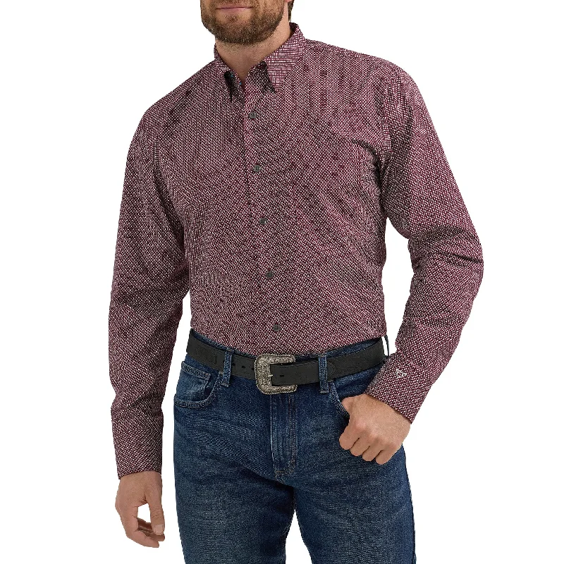 Men's western boots with a leather lining and a padded insoleWrangler Men's Cody Johnson Button Down Long Sleeve
