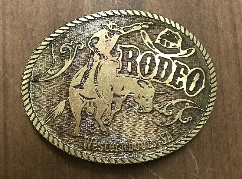Men's western boots with a decorative inlay on the toe and heelRodeo Bull Buckle