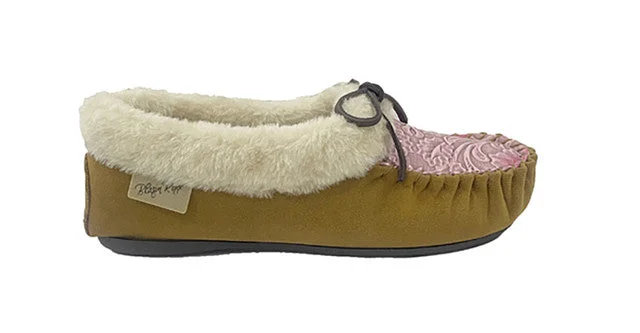 Men's western boots with a distressed leather finish for a rugged lookBlazin Roxx Rose Paisley ladies' Moccasin Men's western boots with a distressed leather finish for a rugged lookBlazin Roxx Rose Paisley ladies' Moccasin