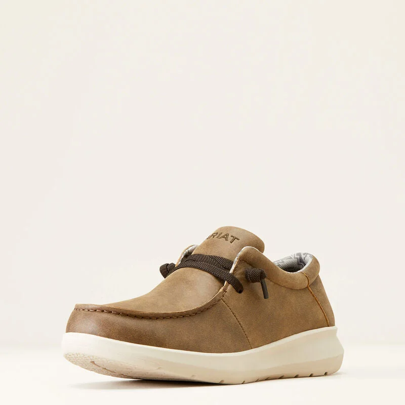 Canvas slip - on men's casual shoes for convenienceAriat Hilo Casual Shoe