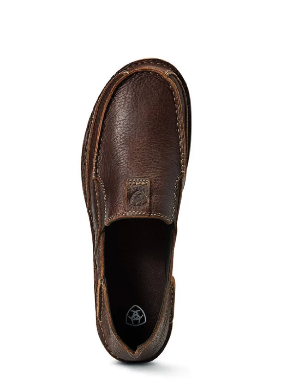 Men's casual shoes with a contrast sole colorAriat Men’s Rich Clay Cruiser