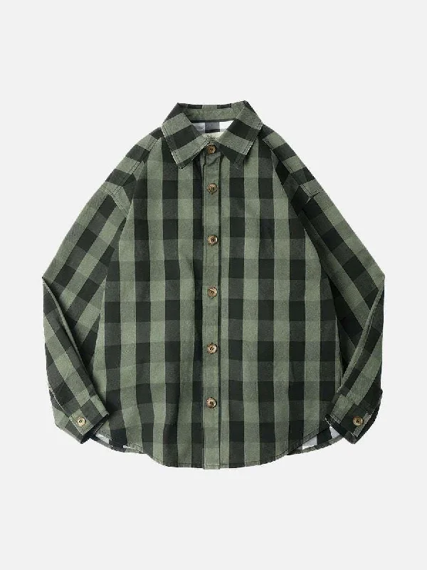 Men's formal shoes with a contrast stitching detailCasual Plaid Shirt