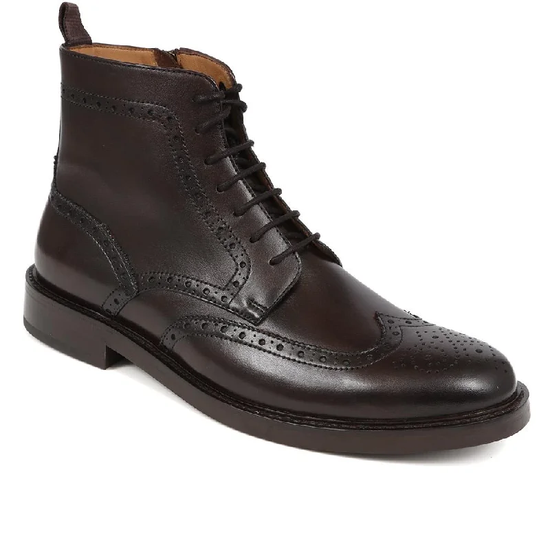 Suede men's casual shoes in earthy tonesFletcher Leather Boots  - FLETCHER / 325 743