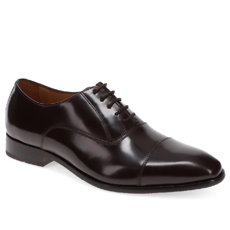 Men's casual shoes with a metallic trimMarvin Leather Oxford Shoes - MARVIN / 325 748 Men's casual shoes with a metallic trimMarvin Leather Oxford Shoes - MARVIN / 325 748