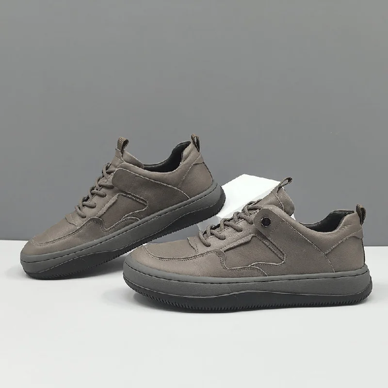 Men's casual sneakers with a mesh upperMen Minimalism Leather Flat Casual Shoes