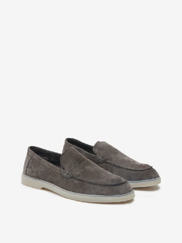 Men's casual shoes with a removable footbed for cleaningSOLEPLAY Grey Leather Loafers Men's casual shoes with a removable footbed for cleaningSOLEPLAY Grey Leather Loafers